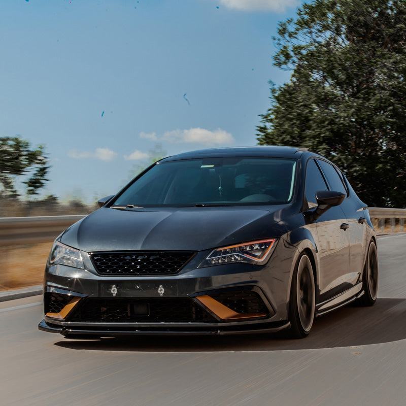 Oneway Kompletter Umbausatz passend für Seat Leon (5F) HB 5-türer FR Facelift 2017-2020 - Schwarz glänzend