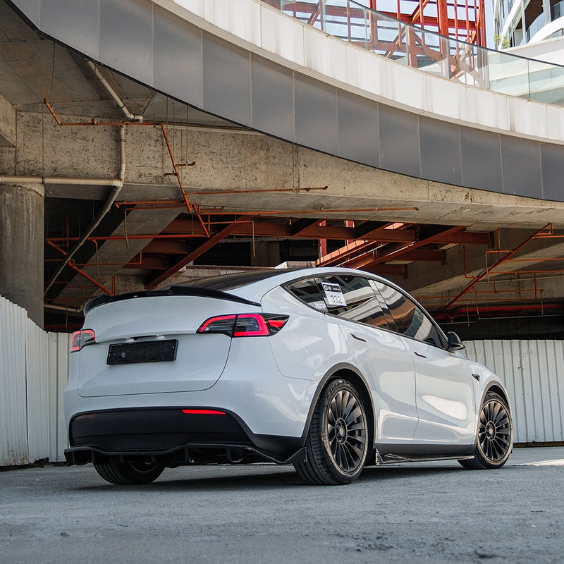 Oneway Kompletter Umbausatz passend für Tesla Model Y 2019-2025 - Schwarz glänzend