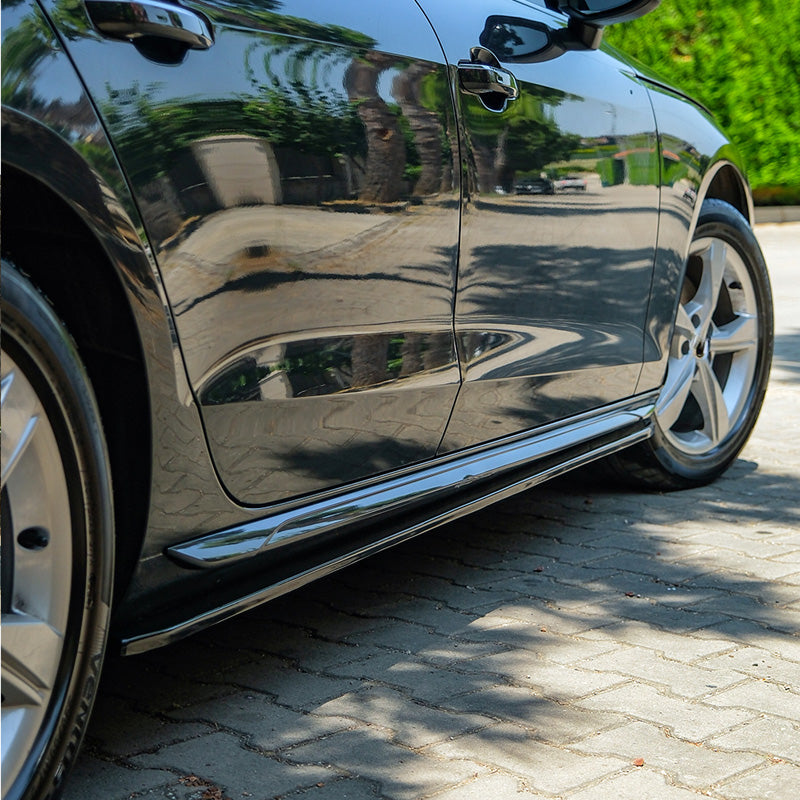 Oneway Kompletter Umbausatz passend für Audi A4 (B9) Limousine Facelift 2019-2024 - Schwarz glänzend