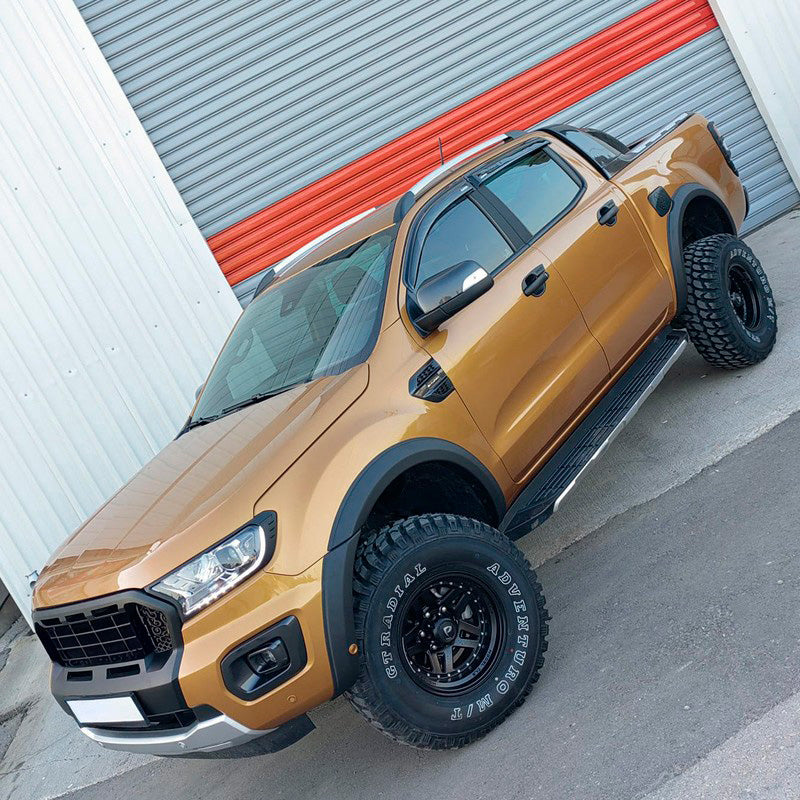 Oneway Satz Kotflügelverbreiterungen passend für Ford Ranger T8 2019-2022 (mit Klebeband) - Mattschwarz