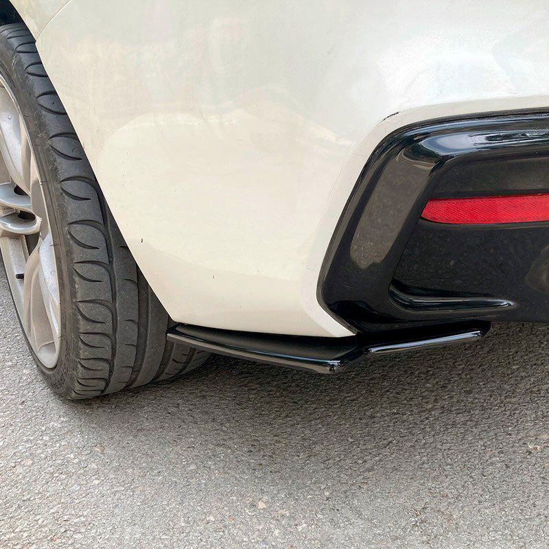 Oneway Heckschürzenansätze (Seitenteile) passend für BMW 1er F20/F21 M-Power Facelift 2015-2019 - Schwarz glänzend
