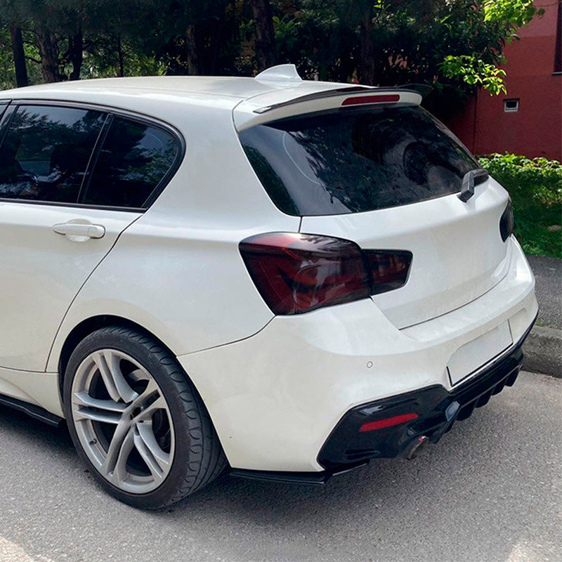 Oneway Heckschürzenansätze (Seitenteile) passend für BMW 1er F20/F21 M-Power Facelift 2015-2019 - Schwarz glänzend