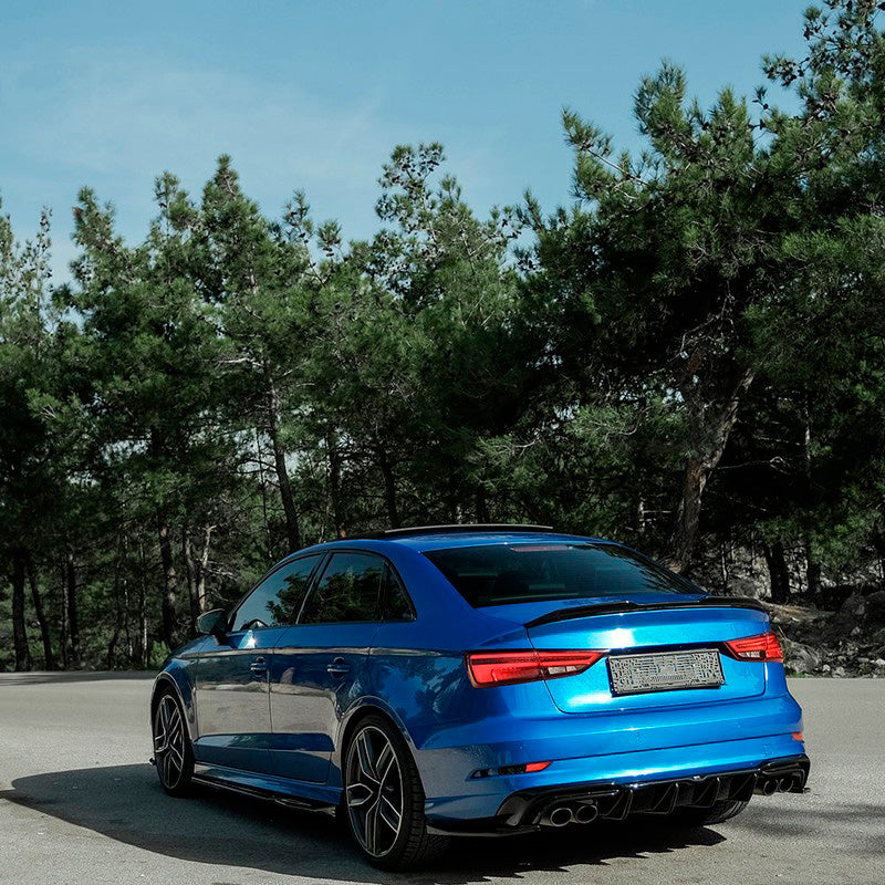 Oneway Heckschürzenansätze (Seitenteile) passend für Audi S3 8V Limousine 2013-2020 - Version 2 - Schwarz glänzend
