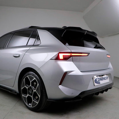 Oneway Heckdiffusor passend für Opel Astra L HB 5-türer 2021- - Schwarz glänzend