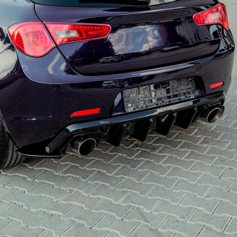 Oneway Heckdiffusor passend für Alfa Romeo Giulietta 2010-2020 - Version 2 - Schwarz glänzend