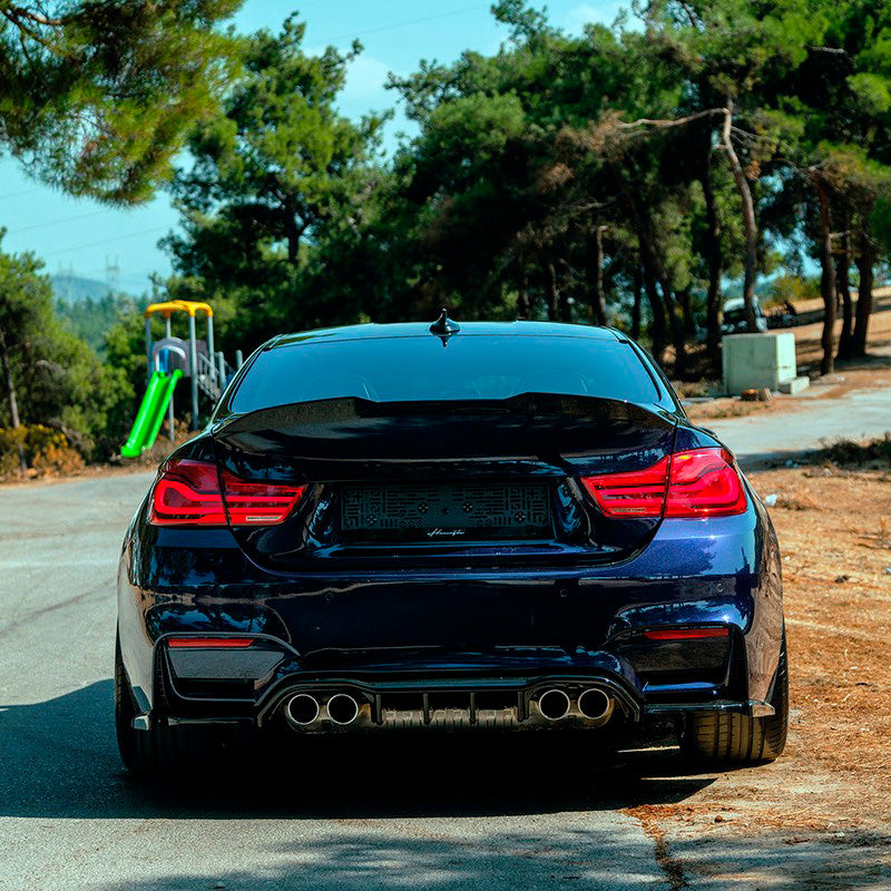 Oneway Heckdiffusor passend für BMW M4 F82 2014-2021 - Schwarz glänzend