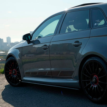 Oneway Satz Seitenschweller passend für Audi RS3 8V Sportback 2015-2020 - Schwarz glänzend