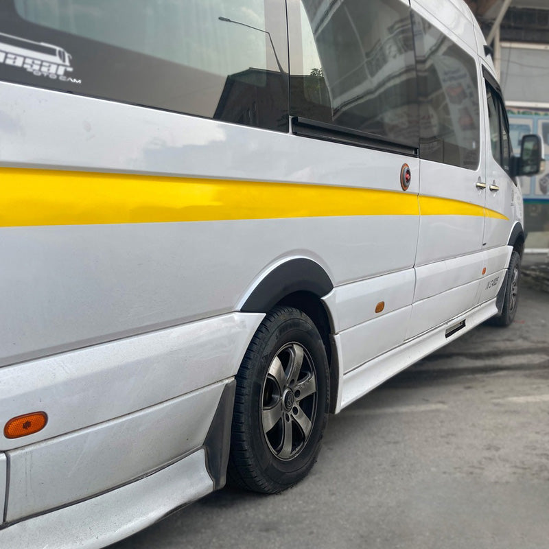 Oneway Satz Radlaufleisten passend für Mercedes Sprinter W906 Facelift 2014-2018 - Version 2 - Mattschwarz