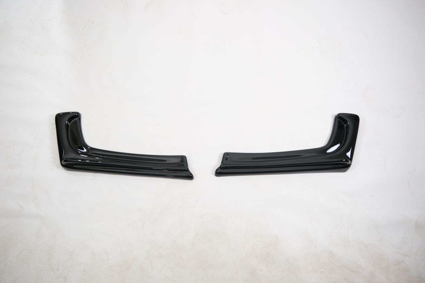 RS11.001 - Heckseitliche Diffusor Splitter passend für BMW 3er F30 Facelift 2015-2018 Hochglanz Schwarz
