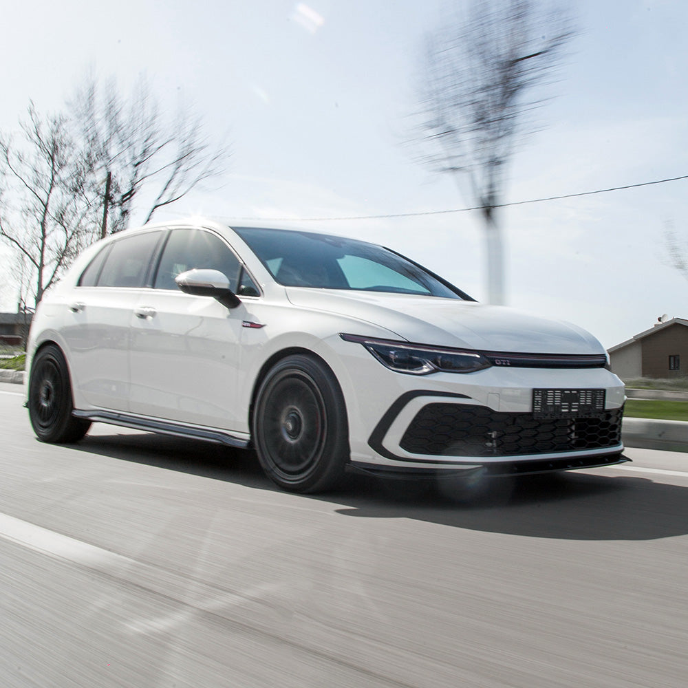 Seitenschweller passend für VW Golf Mk 8 GTI / GTI Clubsport / GTD / R-Line 2020+ Version 2 Hochglanz Schwarz