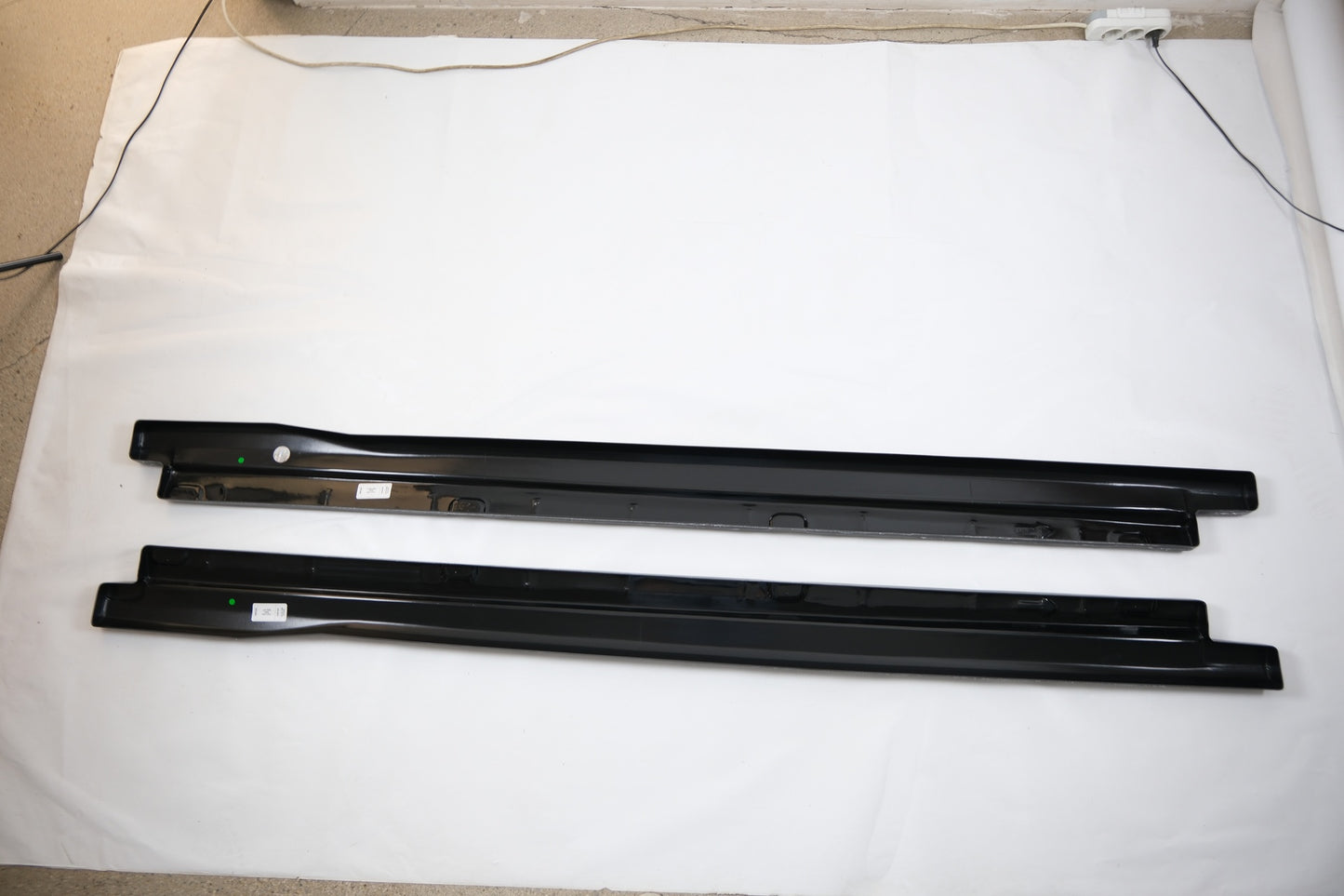 Seitenschweller passend für VW Volkswagen Tayron Standard/R-Line Mk1 2025+ Hochglanz Schwarz