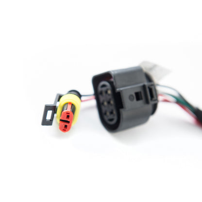 LED Rot/Klar Rücklichter mit Adapter passend für VW T6 2015-2019