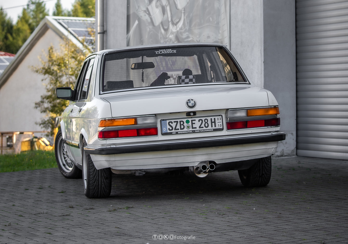 BMW E28 525e mit Katalysator Endschalldämpfer - 2x55 Typ 10