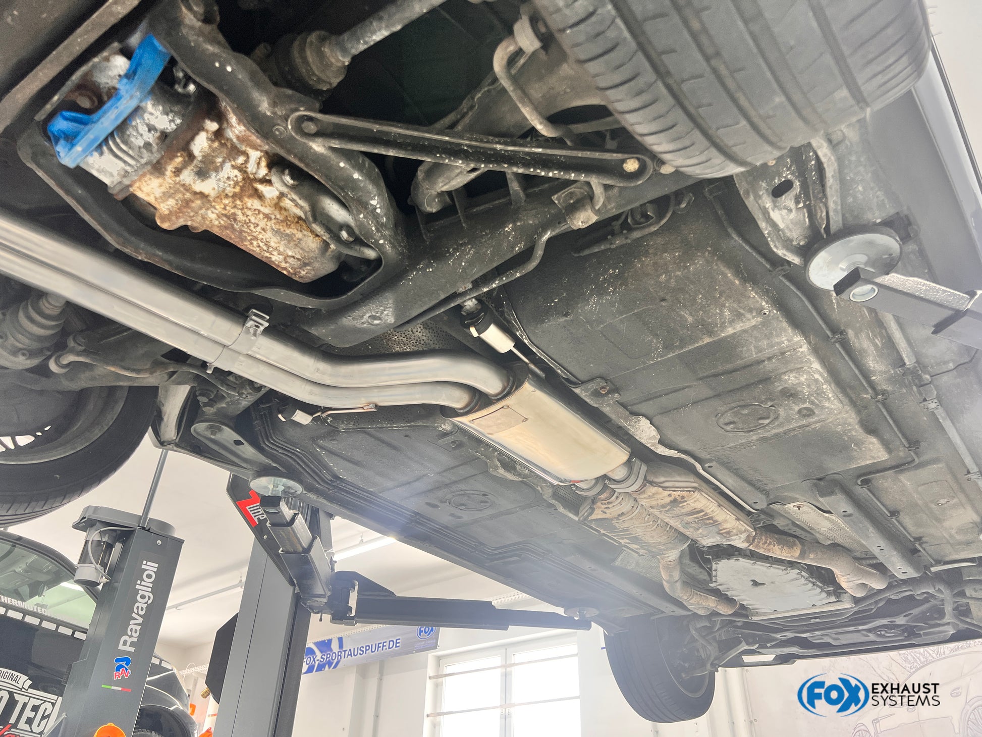 BMW E32 740i Vorschalldämpfer Ø2x63,5mm