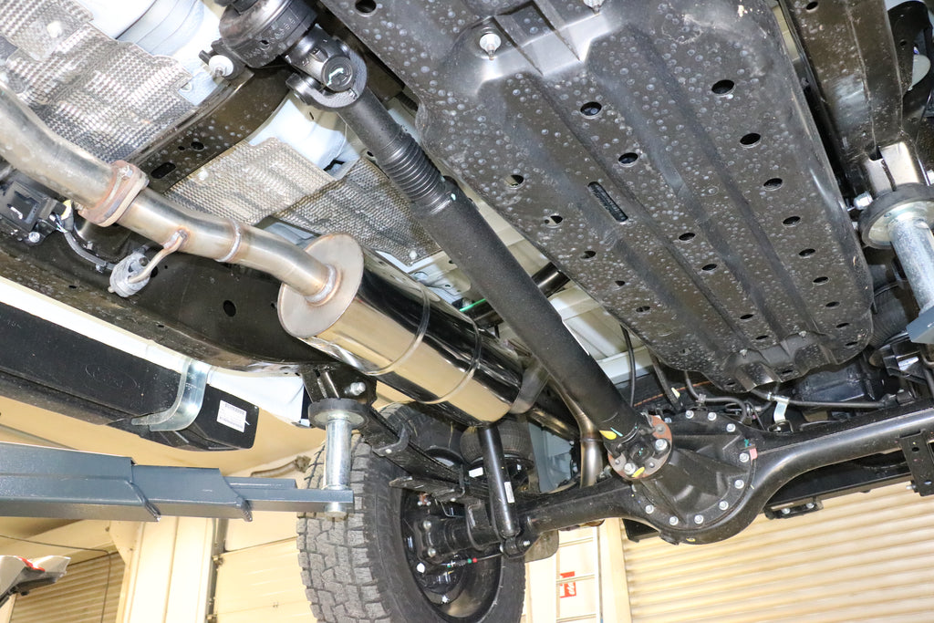 Ford Ranger 4x4 - Doppelkabine + Wildtrak Endschalldämpfer Sidepipe, Ausgang an der rechten Fahrzeugseite hinter dem Hinte...