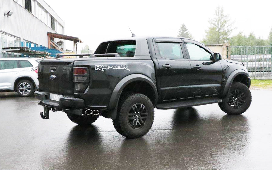 Ford Raptor - Doppelkabine Endschalldämpfer Sidepipe, Ausgang an der rechten Fahrzeugseite hinter dem Hinterrad  - 2x115x8...