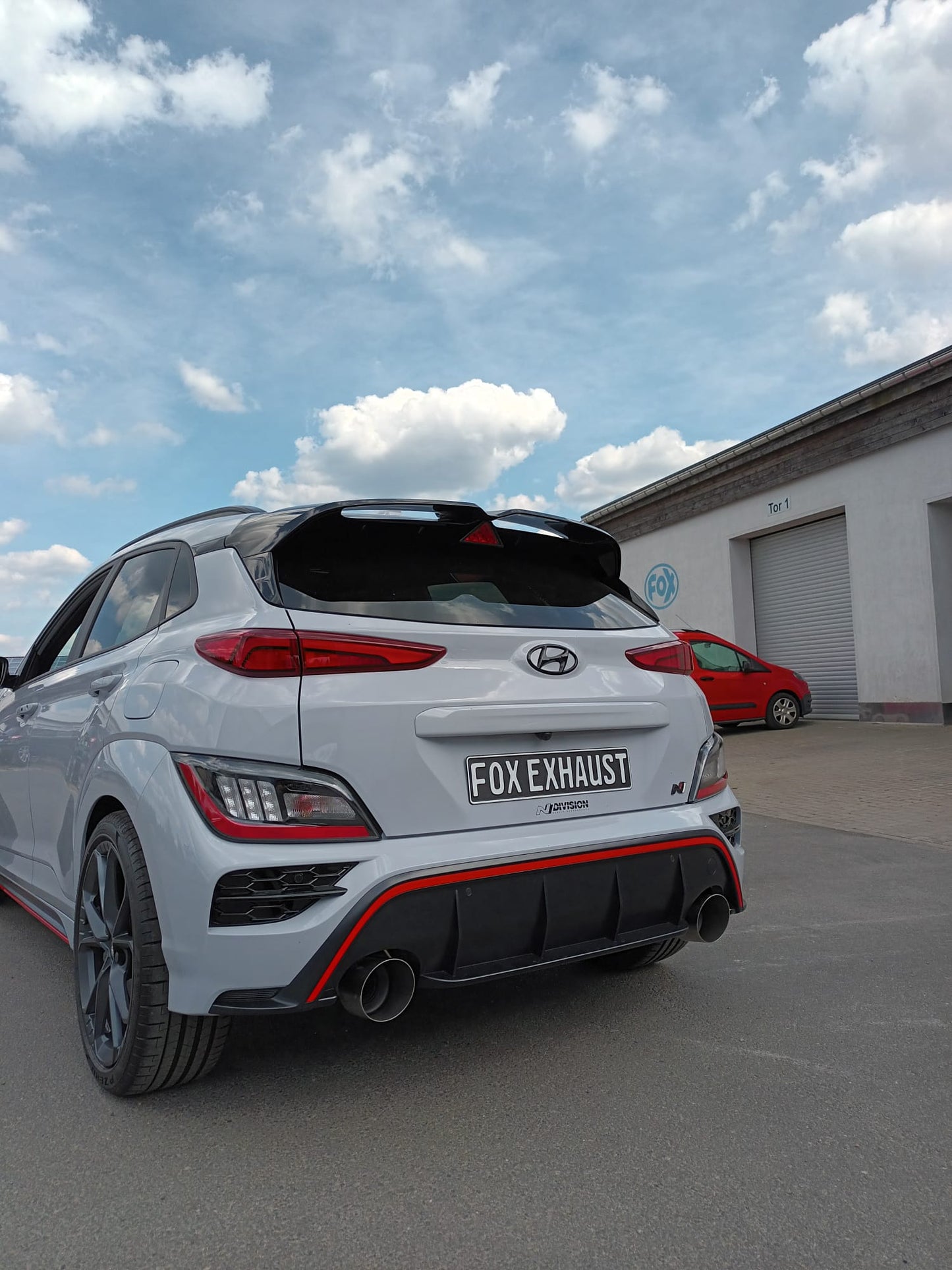 Hyundai Kona N Endschalldämpfer quer Ausgang rechts/links - 1x130 Typ 14 rechts/links