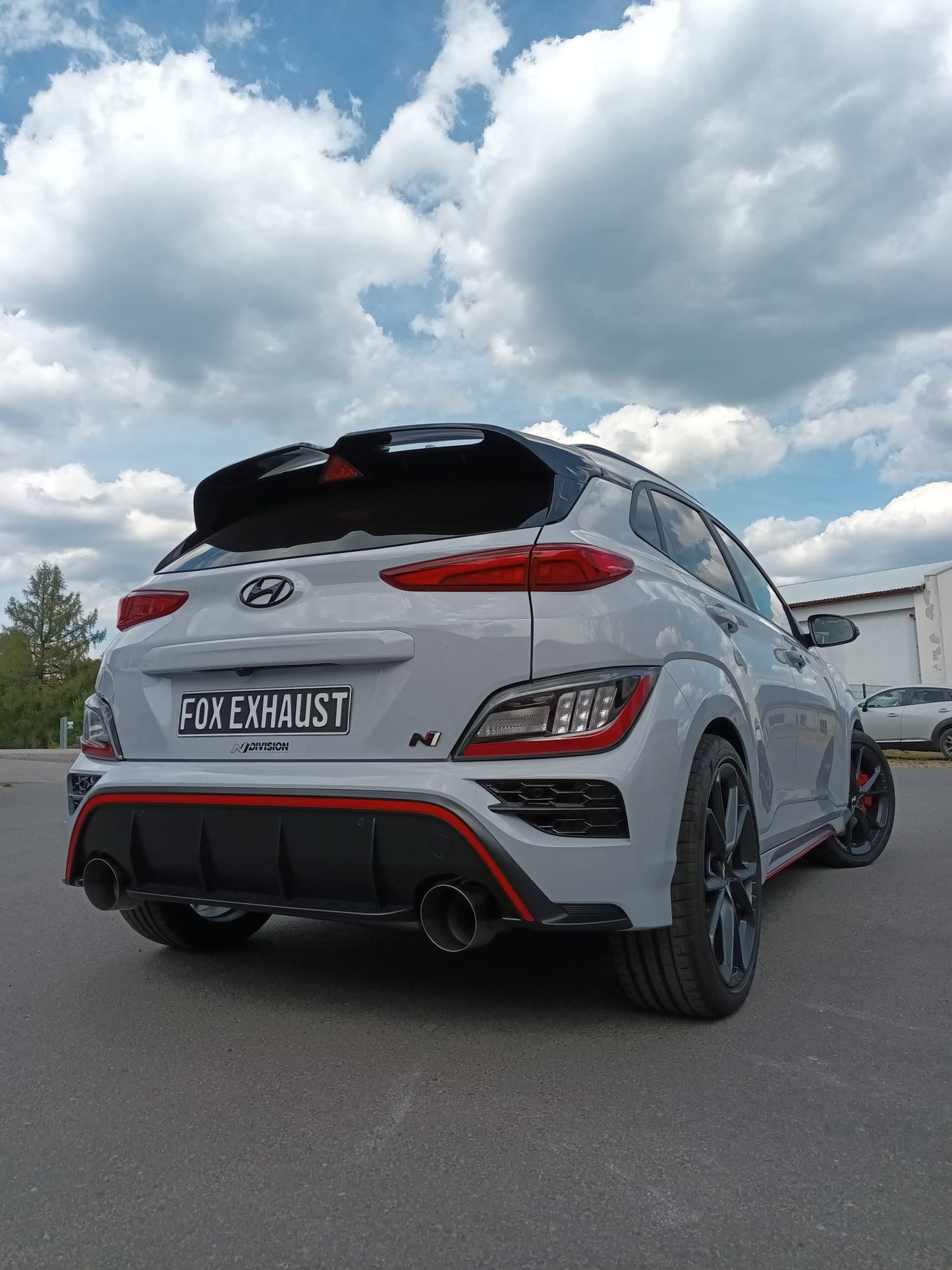 Hyundai Kona N Endschalldämpfer quer Ausgang rechts/links - 1x130 Typ 14 rechts/links