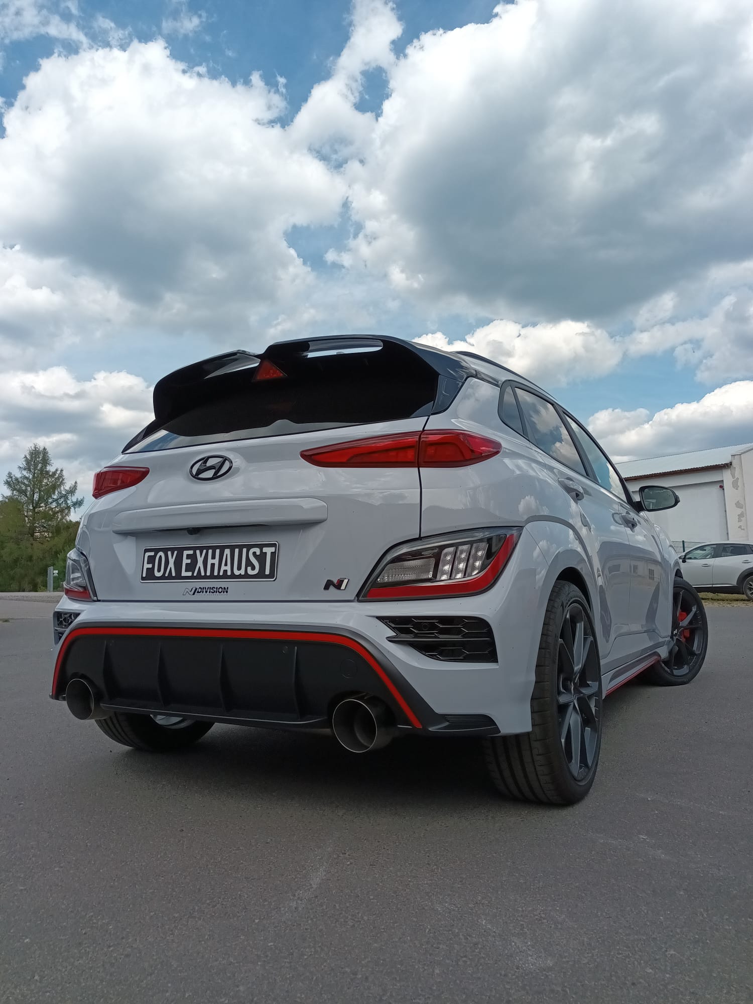 Hyundai Kona N Endschalldämpfer quer Ausgang rechts/links - 1x130 Typ 14 rechts/links