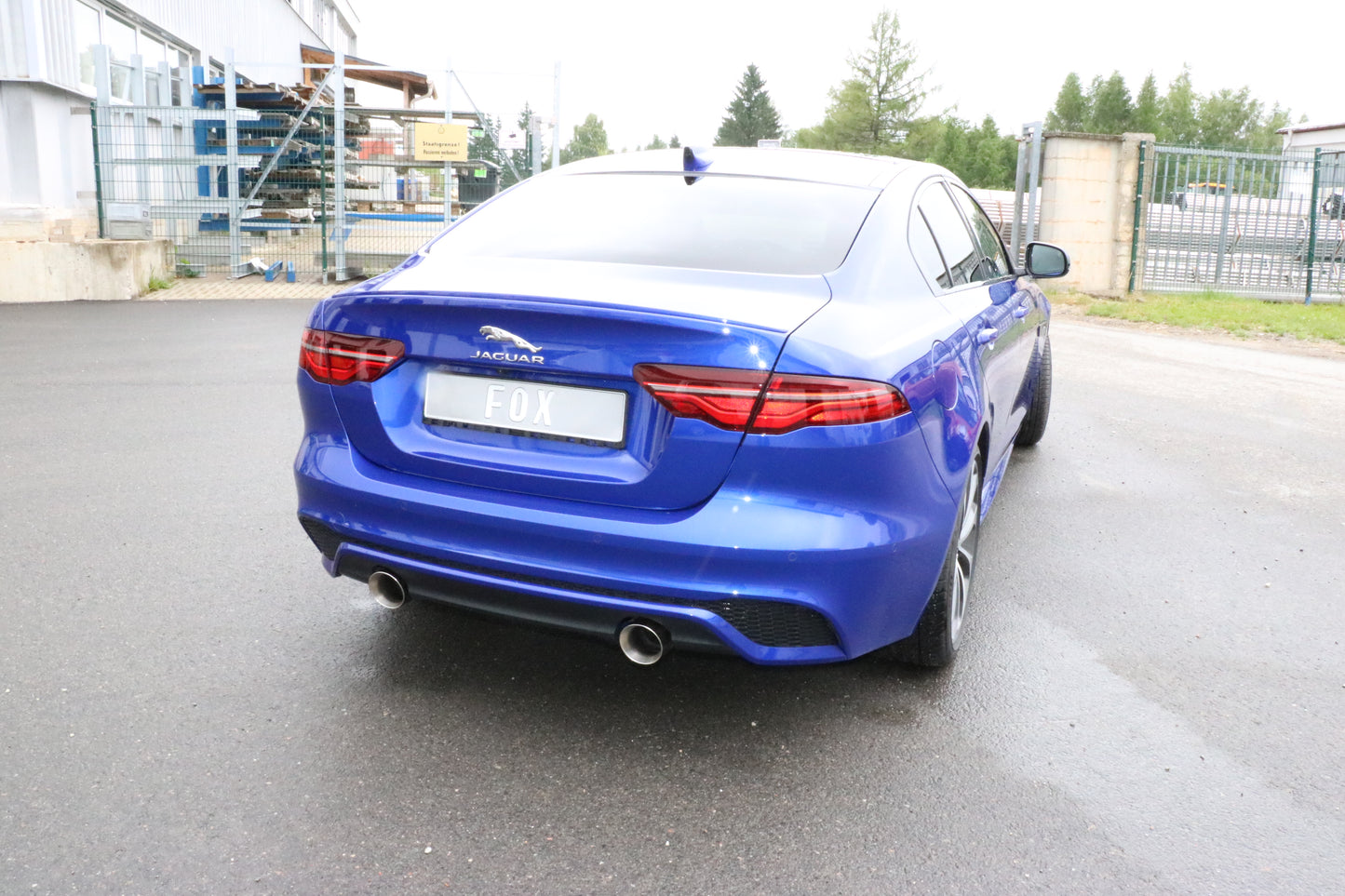 Jaguar XE Endschalldämpfer rechts/links - 1x100 Typ 25 rechts/links
