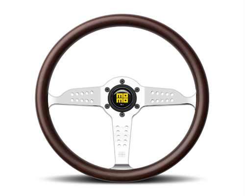 MOMO SUPER GRAND PRIX