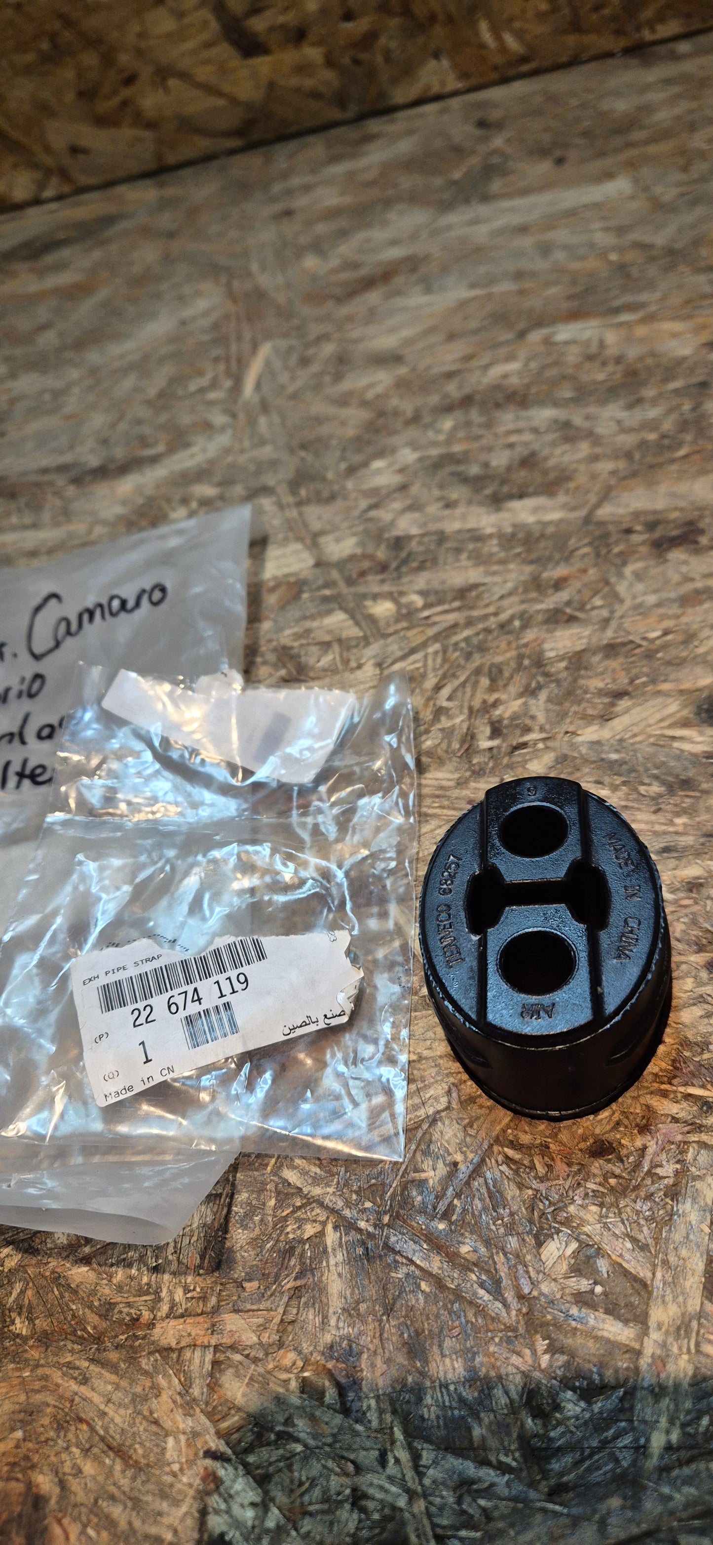 Abgasanlagenhalter, Camaro, Original Neu