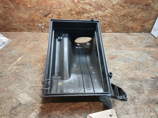 Vectra A Luftfilterkasten Unterteil original GM NEU