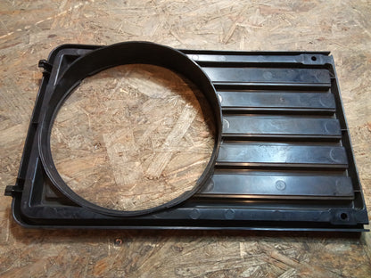 VW LT 28 Blende Scheinwerfer, schwarz GEBRAUCHT