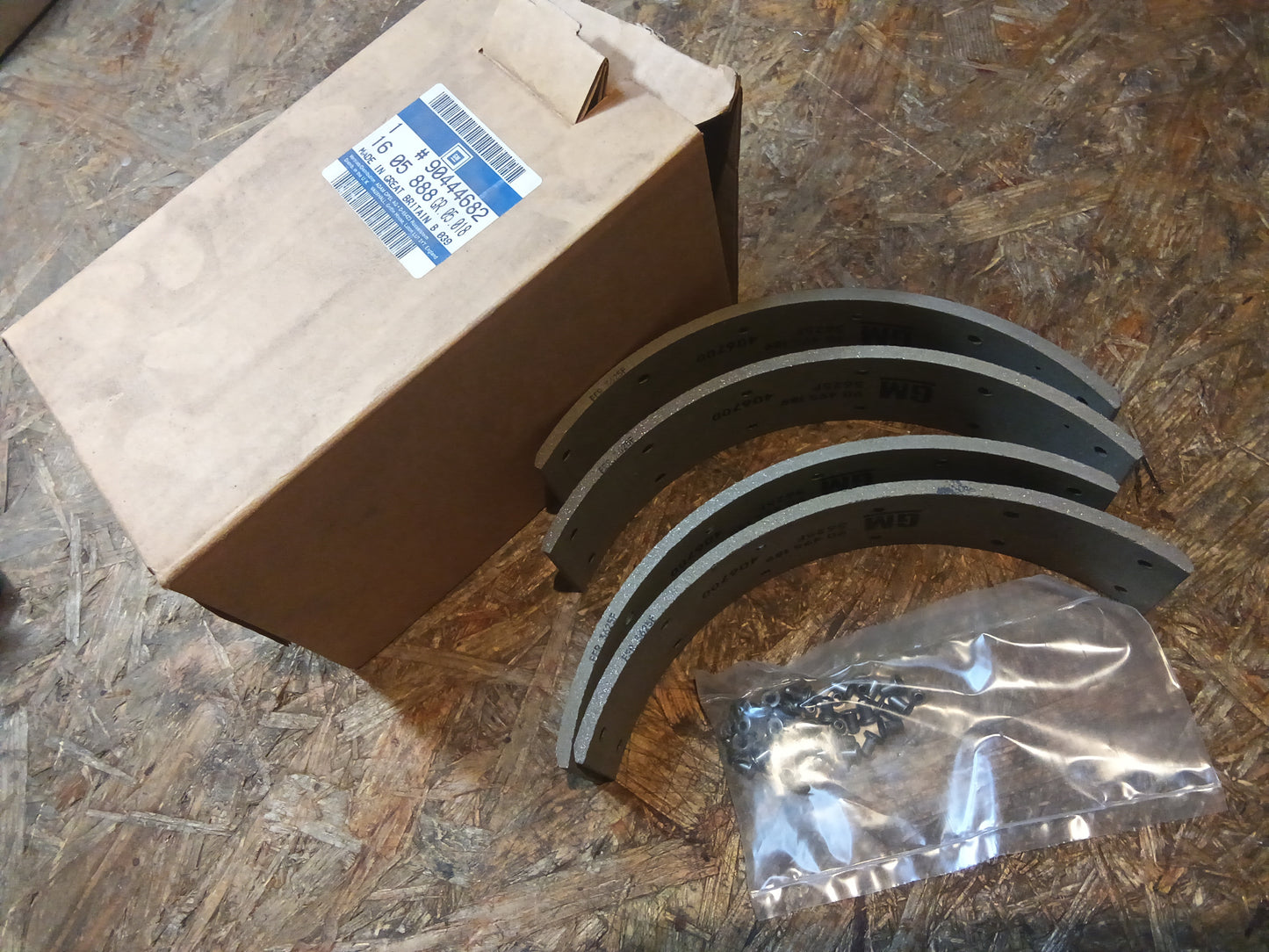 Corsa B Tigra A Bremsbeläge hinten original GM NEU