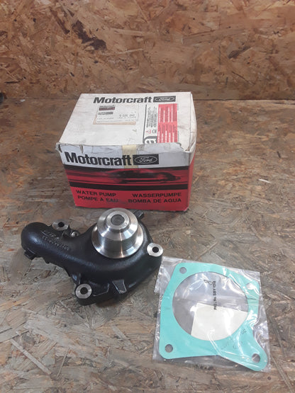 Ford Fiesta MK4 Bj 96-03 1.3l/1.4l/1.6l/1.8l Diesel Wasserpumpe original Ford NEU