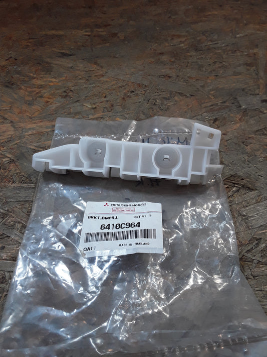 Mitsubishi Mirage Halter Stoßstange HR original Mitsubishi NEU