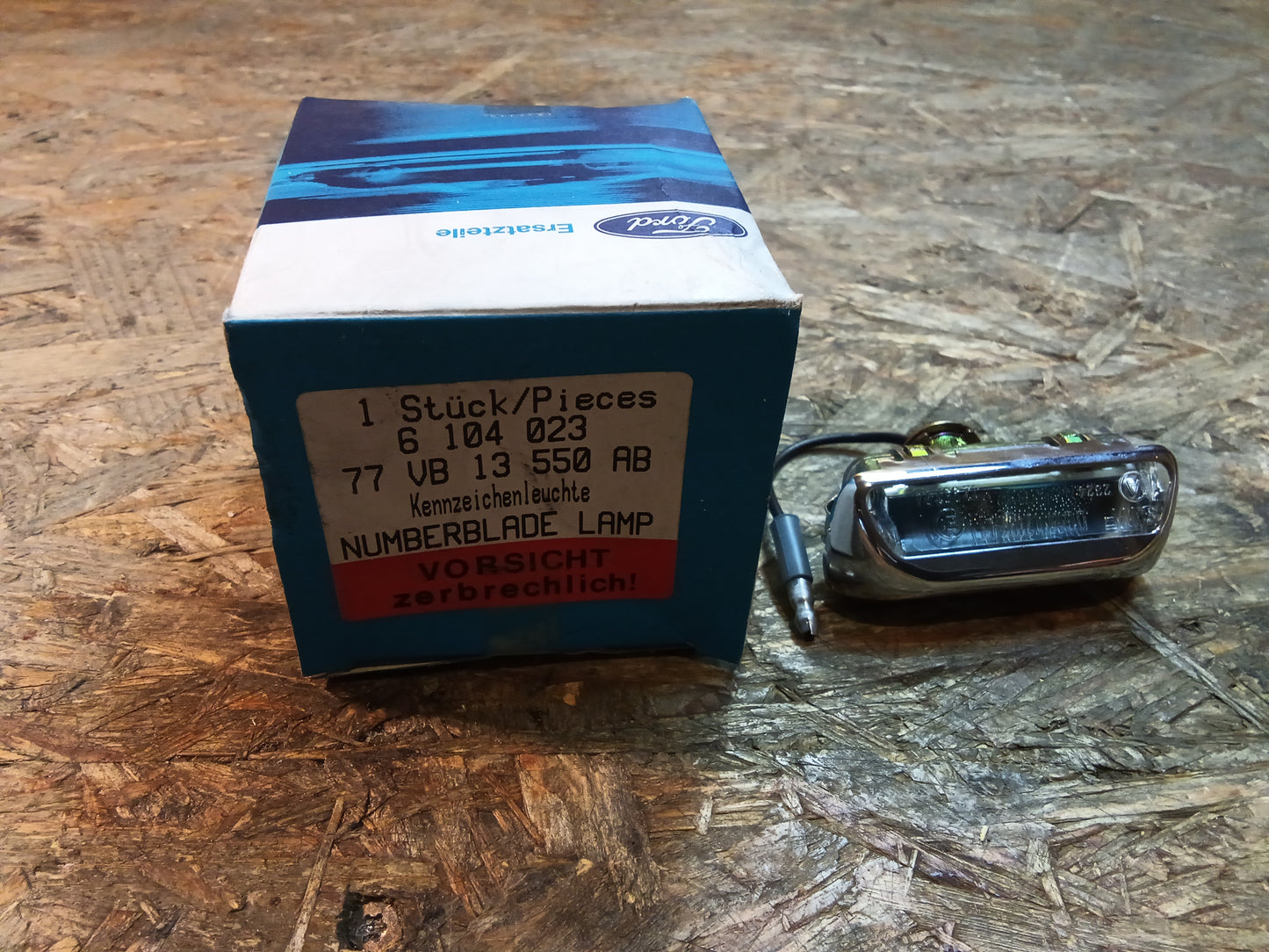 Ford Transit MK2 Kennzeichenleuchte original Ford NEU