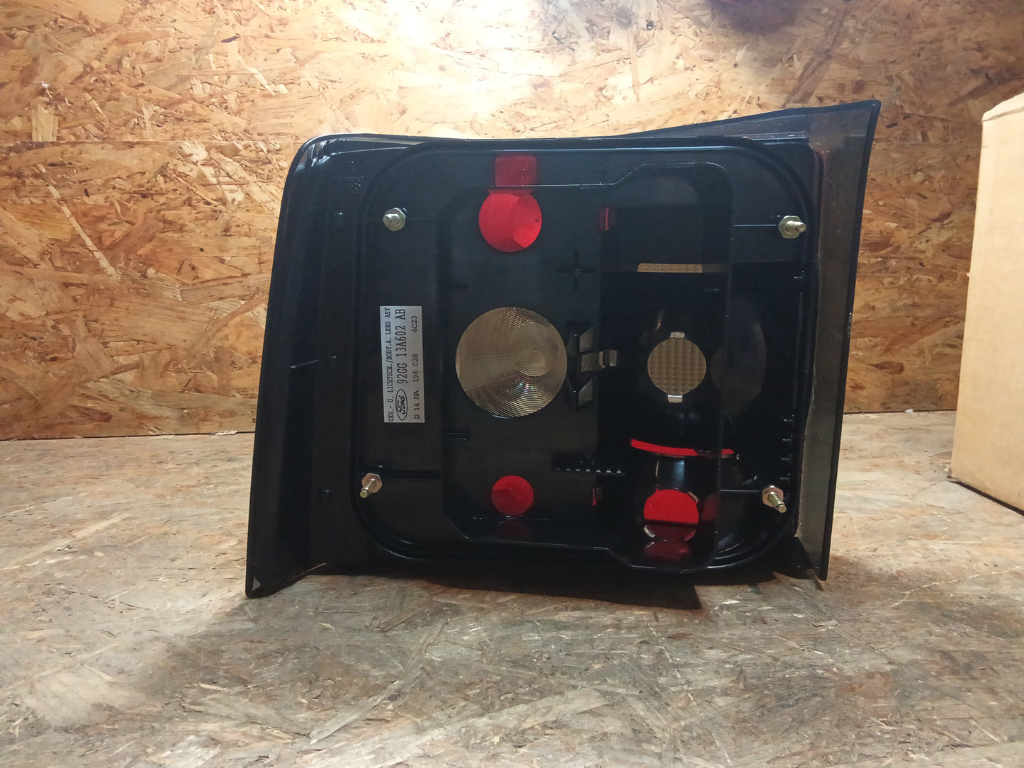 Ford Scorpio MK1 Rückleuchte rechts original Ford NEU