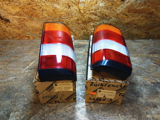 Kadett D Rückleuchtenset original SWF NEU NOS