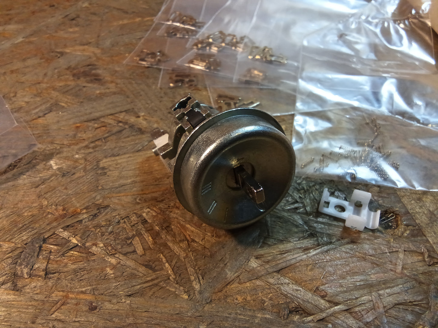 Ford B-Max Reparatursatz Zündschloss original Ford NEU