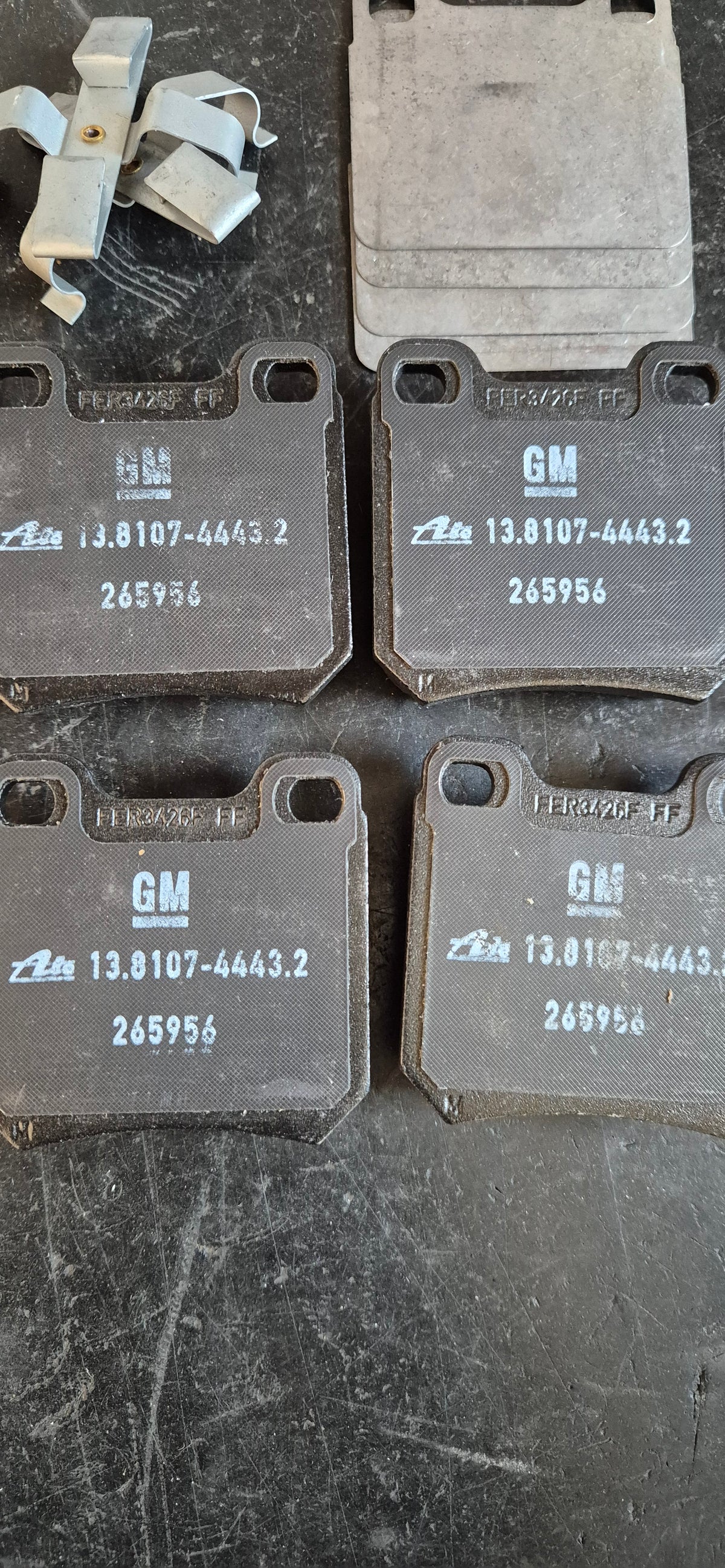 Bremsbelagsatz, Senator,Omega,Calibra,Vectra,Original GM Neu