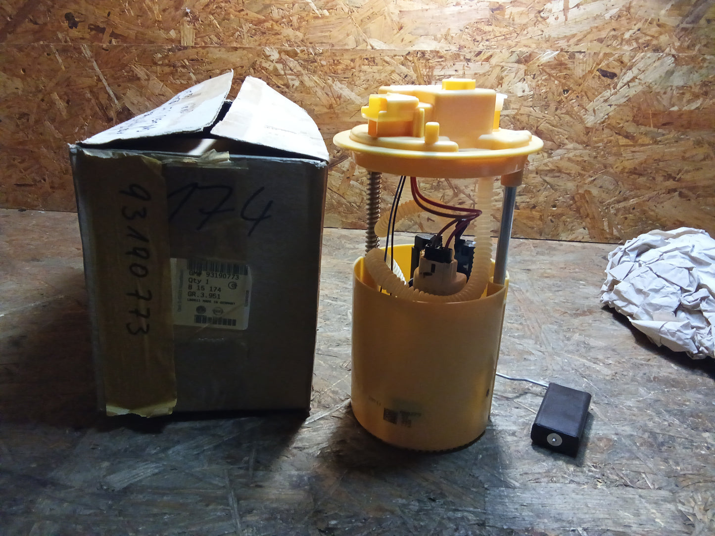 Corsa D 1.3 CDTi Kraftstoff-Fördereinheit original GM NEU