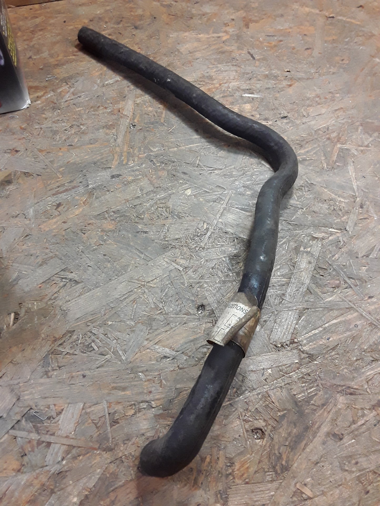 Rekord C (früher Version) Schlauch Heizgerät zu Wasserpumpe original GM Opel NEU