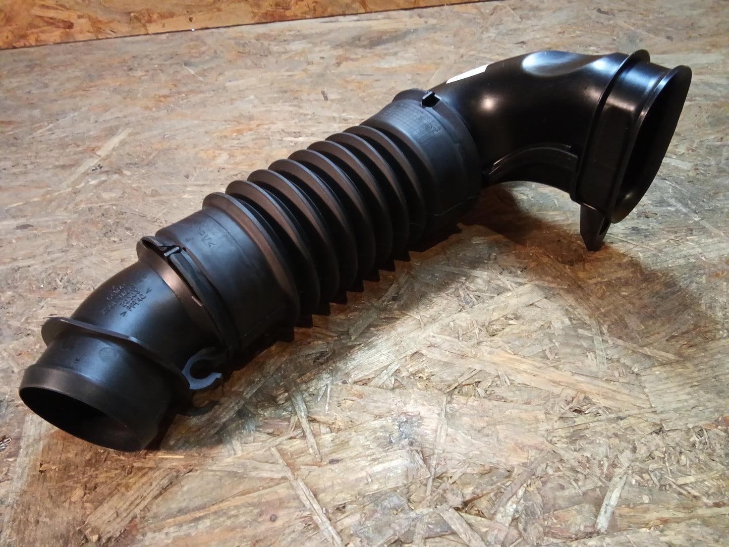 Ford Fiesta BJ 01-08 Schlauchrohrleitung original Ford NEU