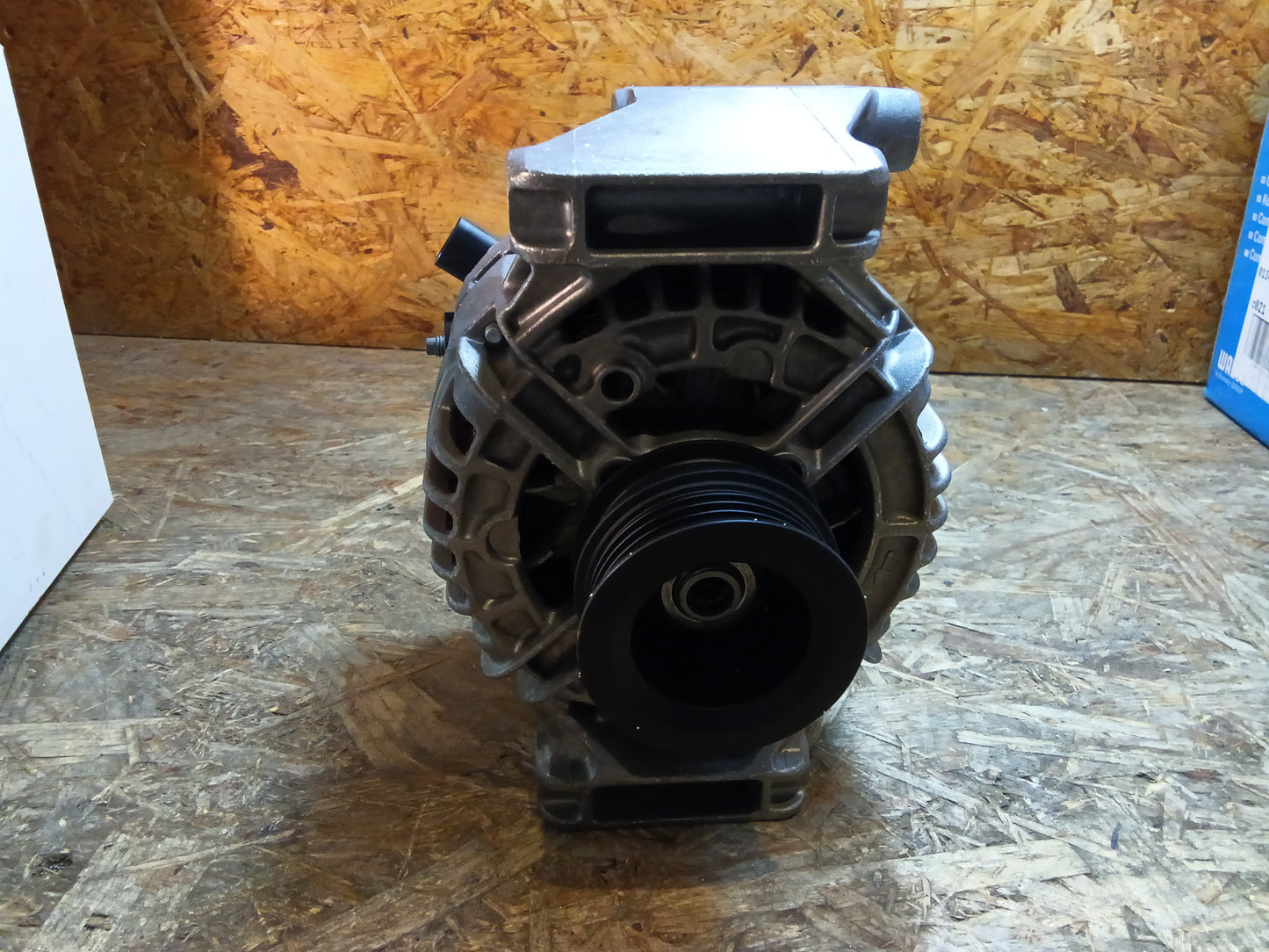 Vectra B/C Zafira B Lichtmaschine 12V 100A original GM NEU