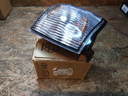 Frontera B Blinker vorne rechts original GM NEU