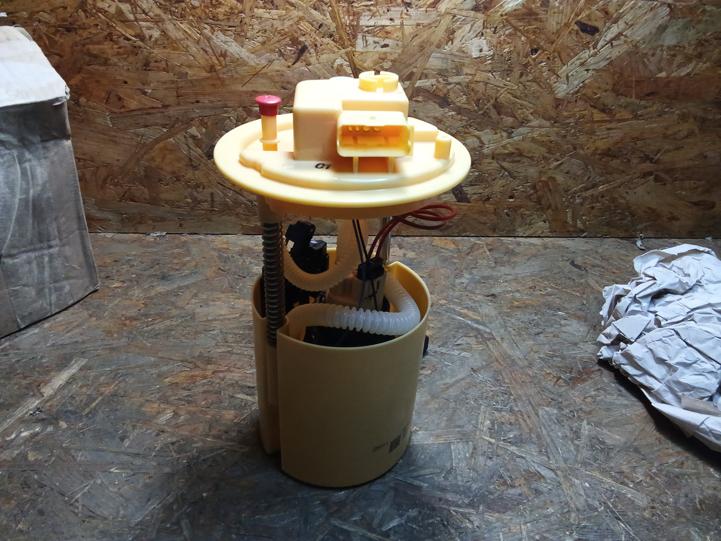 Corsa D 1.3 CDTi Kraftstoff-Fördereinheit original GM NEU