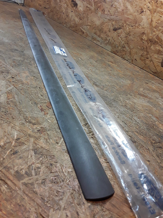 Ford Fiesta Mk5 bj 08.95-05.97 Zierleiste Tür mittelgrau original Ford NEU