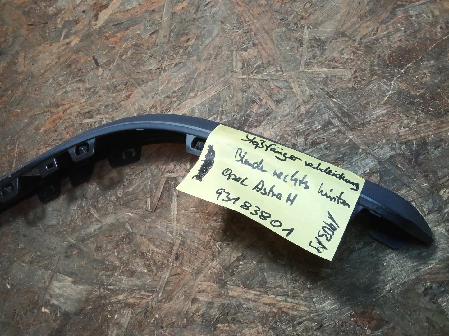 Original GM Opel Astra H Blende Stoßfängerverkleidung rechts Neu