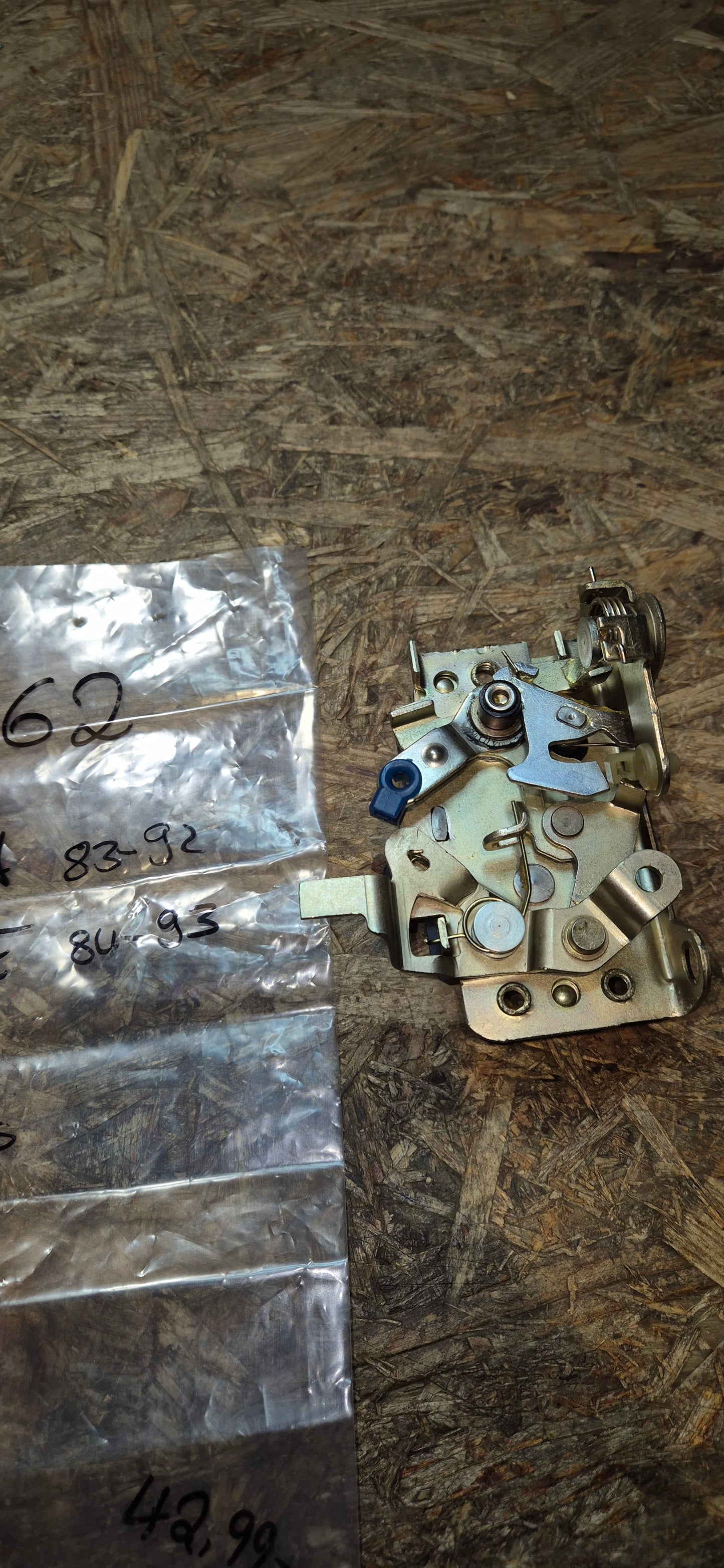 Türschloss vorne links, Corsa, Kadett, Original GM Neu