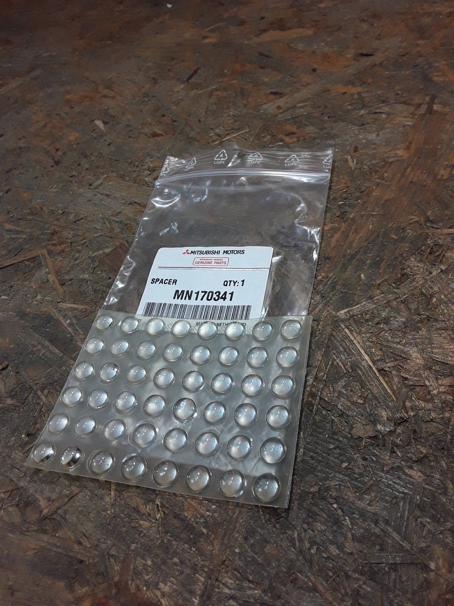 Mitsubishi Colt Z34A Bj 05-09 Distanzstück original Mitsubishi NEU