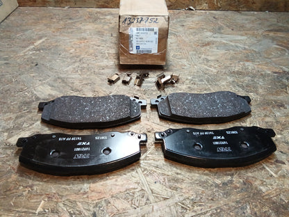 Opel Insignia Bremsbeläge original GM NEU