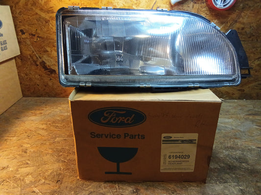 Ford Sierra MK2 Scheinwerfer rechts original Ford NEU