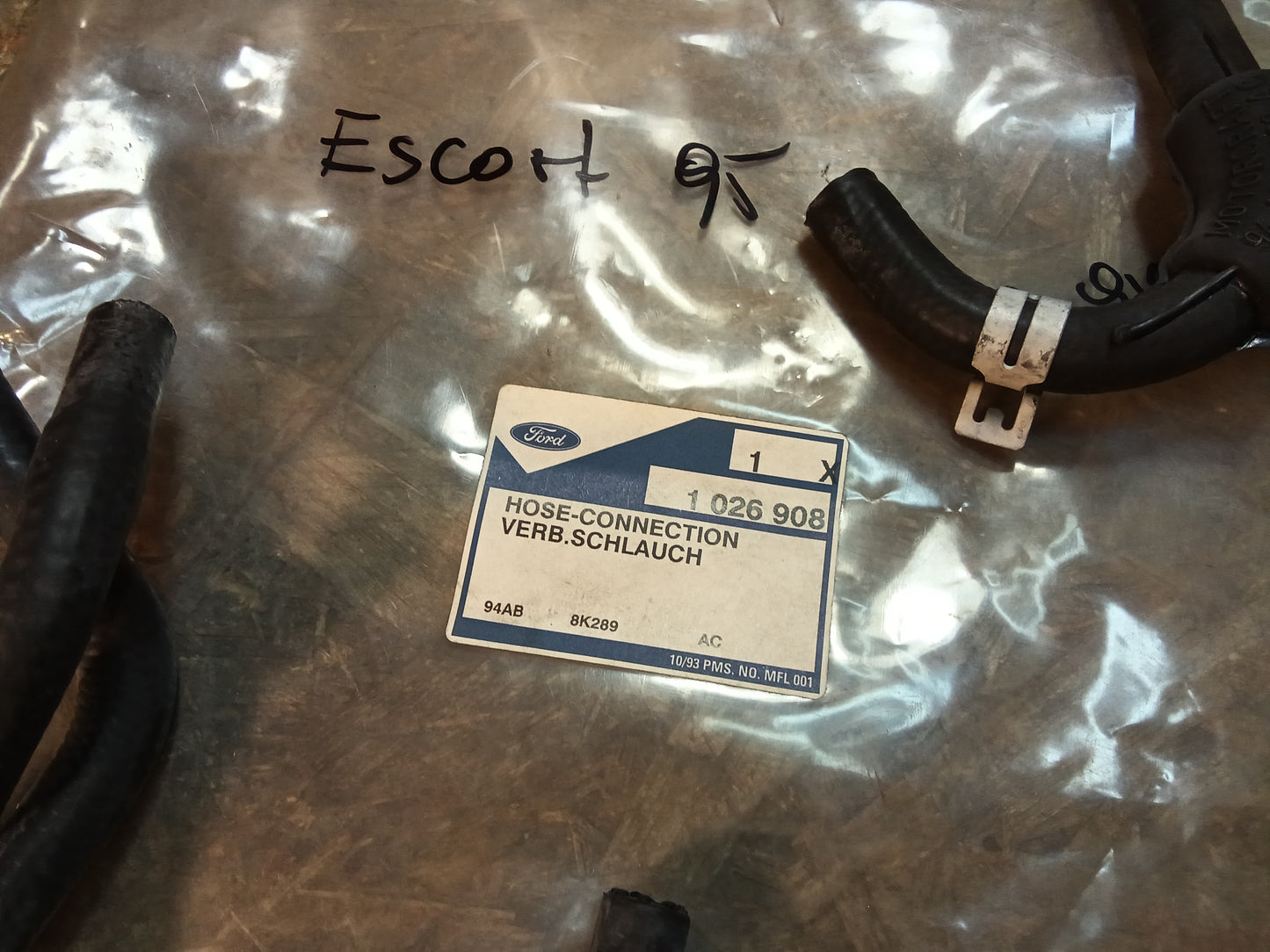 Ford Escort BJ 95 Verbindungsschlauch original Ford NEU