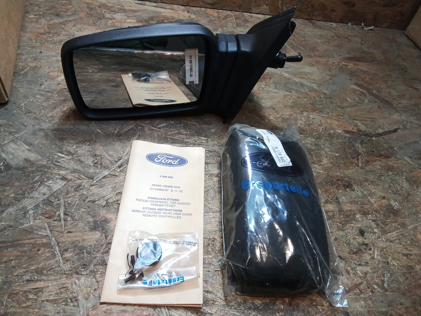 Ford Sierra MK1 Außenspiegel links original Ford NEU